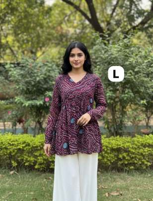 Ethnic Women’s Wear Wholesaler Surat