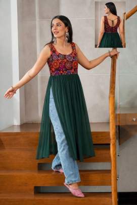 Gujarati Navratri Dress, Mirror Work Top