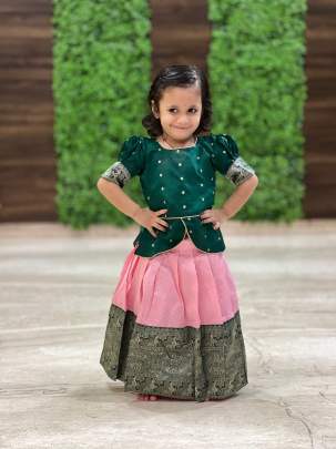 Peach Gota Patti Laced Bell Sleeved Kids Lehenga Choli Latest 217KW07