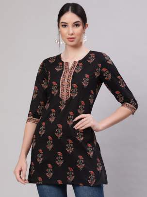 Short cotton kurti for daily wear