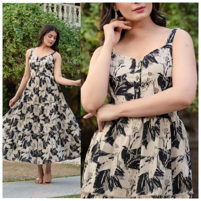 Sleeveless cotton dress with frills