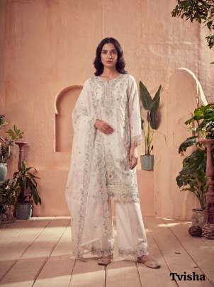 Trending Pakistani Style White Suit Design
