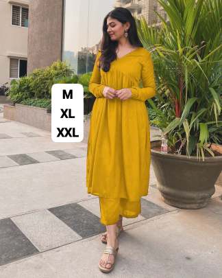 Naira Cut Dress Manufacturer in Surat